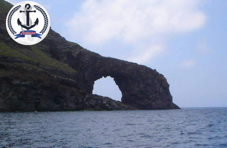 "Appartamento Del Mare Gliaca" Con Vista Isole Eolie,Ampia Terrazza,Wifi E Parcheggio Privato Gratuito Piraino Εξωτερικό φωτογραφία