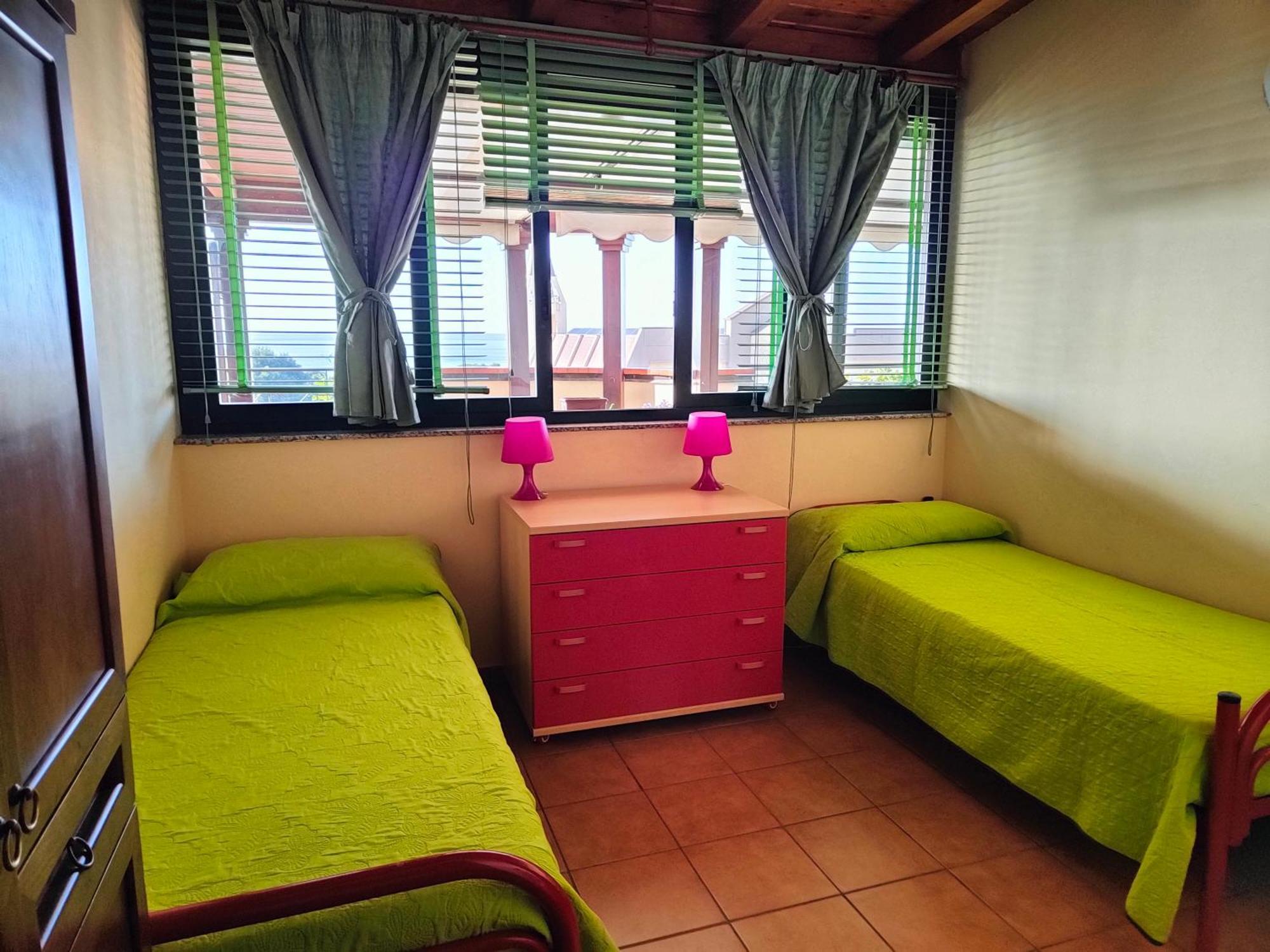 "Appartamento Del Mare Gliaca" Con Vista Isole Eolie,Ampia Terrazza,Wifi E Parcheggio Privato Gratuito Piraino Εξωτερικό φωτογραφία